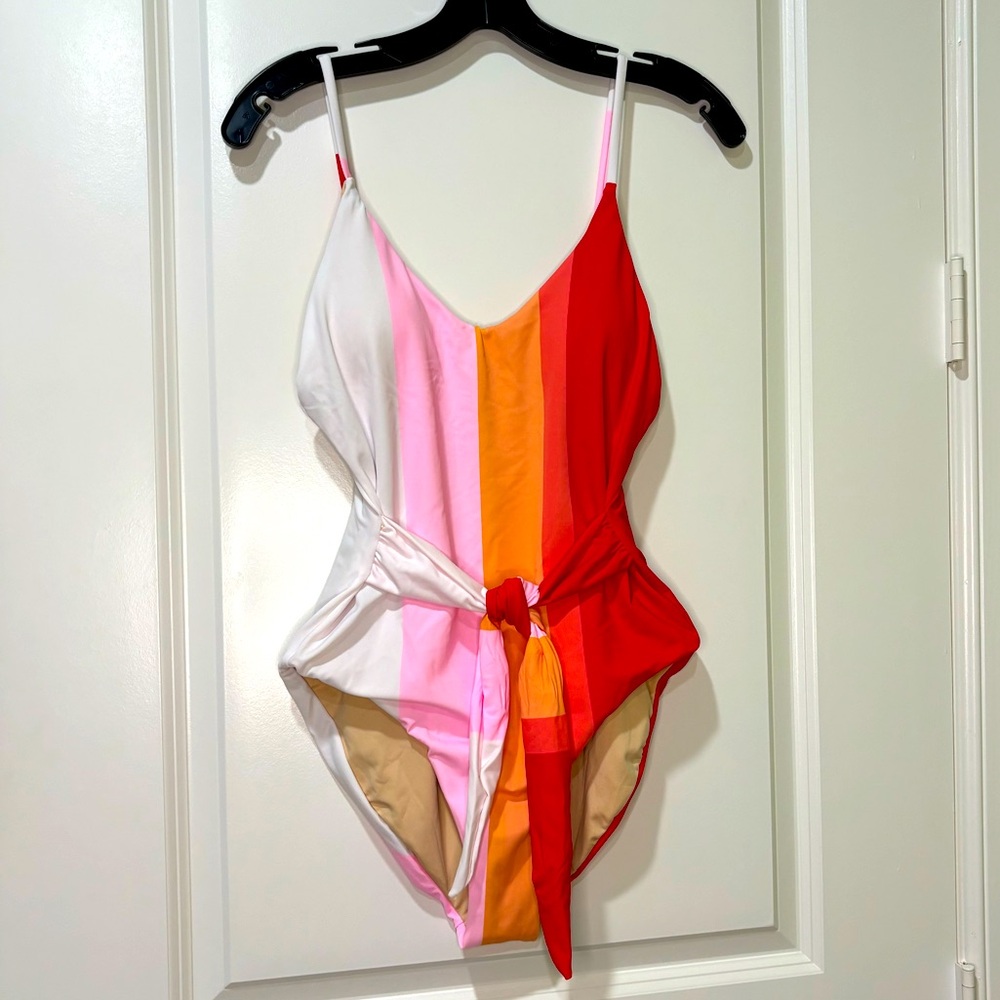 Judith March Hot Stuff Vertical Striped One Piece Swimsuit Size Medium N…
